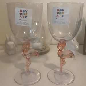 Flamingo Wine Plastic Shatter Resistant BPA Free & Dishwasher Safe.